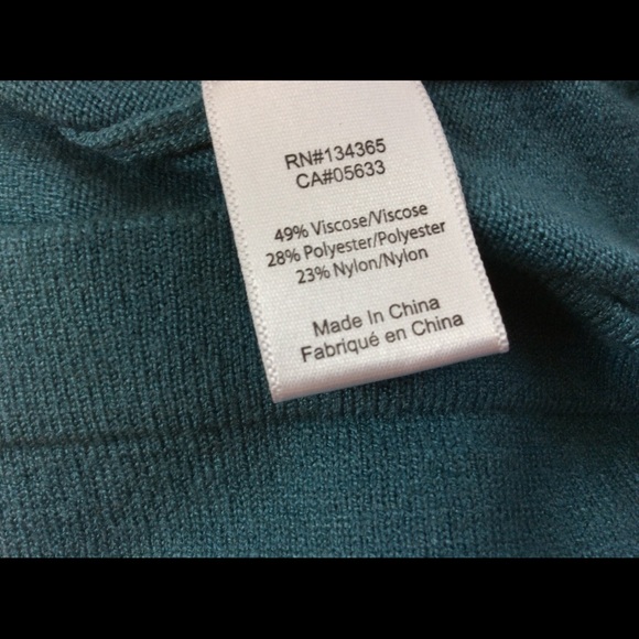 Sweater - Picture 5 of 5